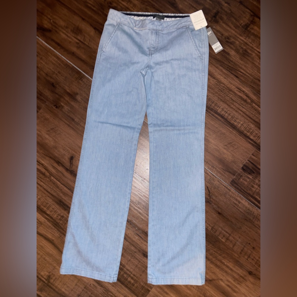 Kristin Davis ladies jeans size 4 NWT
